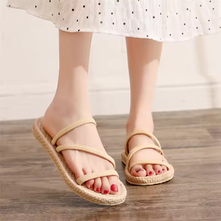 Chanclas de Estilo Étnico para Mujer Suela Plana, Resistente al Desgaste, Forro de Cuero Sintético, Zapatos de Playa para Salir en Verano - 1