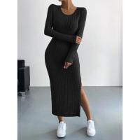 Estilo europeo y americano 2025 nuevo vestido largo de punto de cuello redondo de manga larga mujer - details 8