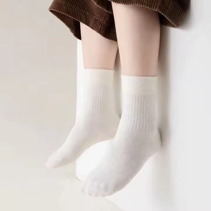 5 pares de calcetines escolares versátiles color café niños y niñas calcetines de algodón de tubo medio - 1