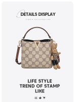 FOXER-Bolso cruzado de cuero sintético para mujer, bandolera con estampado de cubo - details 5