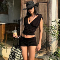 BUNO-Conjunto de 2 piezas de moda plisada para mujer, camisetas sin mangas con cuello bajo y espalda descubierta + Mini pantalones cortos ajustados, trajes sencillos informales clásicos de calle - details 0