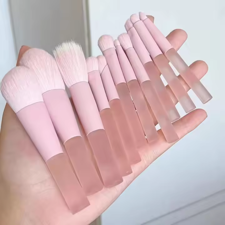 Set de Maquillaje Suave de Piel Corazón Diez Pincel Melocotón Rosa Nube de Azúcar - 1