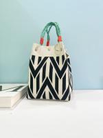 Nuevo bolso de mano para teléfono móvil, combina con todo y bonito, chaleco tejido, bolso de hombro de gran capacidad - details 24