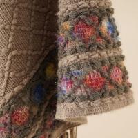 Poncho mongol con borlas de rayas rómbicas, chal de punto de estilo étnico, capa de punto, capa de Cachemira de imitación, capa superpuesta, Invierno - details 1