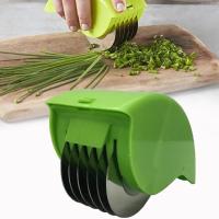 Rodillo para picar perejil de acero inoxidable, herramientas de cocina para el hogar, herramientas multifuncionales para cortar verduras, mango cómodo - details 5