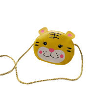 Bolso cruzado de PU para niñas, bolsa de hombro con estilo de Animal de dibujos animados adorables para compras, 1 unidad - details 3