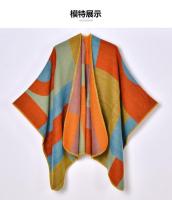Nueva capa cálida con abertura para mujer, chal sencillo de color geométrico a la moda para otoño e invierno, talla grande para calle - details 3