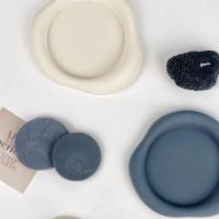 Posavasos de silicona antideslizante con forma de nube, posavasos nórdico a prueba de calor para café, bandeja de almacenamiento decorativa gruesa para escritorio, 2 uds. - details 7