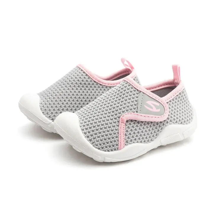 2025 primavera nuevos zapatos de bebé niños y niñas malla transpirable zapatos de playa de suela suave - 1