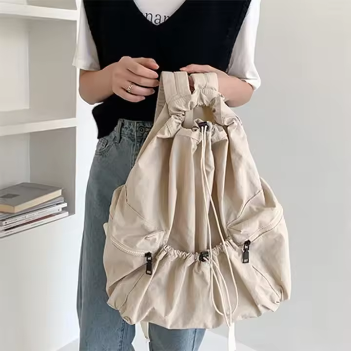 Mochila fruncida de nailon para mujer, bolsa de viaje de gran capacidad, ligera, informal, para estudiantes, a la moda, 2024 - 1