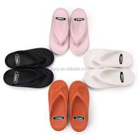Chanclas de mujer Logo EVA cómodas y ligeras zapatillas de playa de 4 cm de grosor - details 2