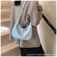 Nueva bolsa de axila popular y versátil de cuero con textura de cera de aceite, bolso de hombro de moda. - details 16