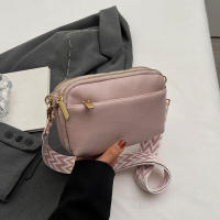 Bolso de mano de piel sintética para mujer, bolso de hombro tipo bandolera con cremallera y múltiples compartimentos para uso diario - details 2