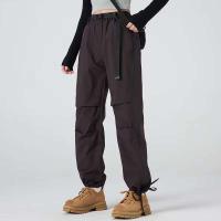 2024 Decheng logo impermeable al viento carga y mujeres, pantalones de nailon corredores, cremallera desmontable, múltiples bolsillos para hombres - details 9