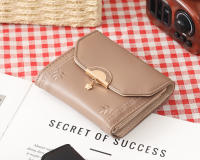 Cartera de diseño único para mujer, estilo corto, colgante de hoja a la moda, tarjetero para estudiante, monedero plegable para mujer 2025 - details 5