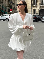 Vestido blanco nuevo de invierno versátil con mangas farol de satén Design Sense - details 8