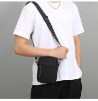 Bolso Bandolera con Diseño Urbano, Espacioso Versátil, Perfecto para Uso Diario y Viajes, Bolsos de Hombre - details 4