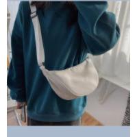 Bolso de pecho de Color sólido para mujer, bandolera de viaje de gran capacidad, cinturón de media luna, riñoneras de calle diarias, 2023 - details 12
