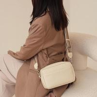 Bolso bandolera multicapa de color sólido para mujer, bolso de hombro con correa ancha de cuero PU - details 5