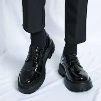 Zapatos de vestir con punta redonda gruesa, suela gruesa, charol antideslizante negro, diseñador informal, lujosos, de negocios, con cara brillante - details 1