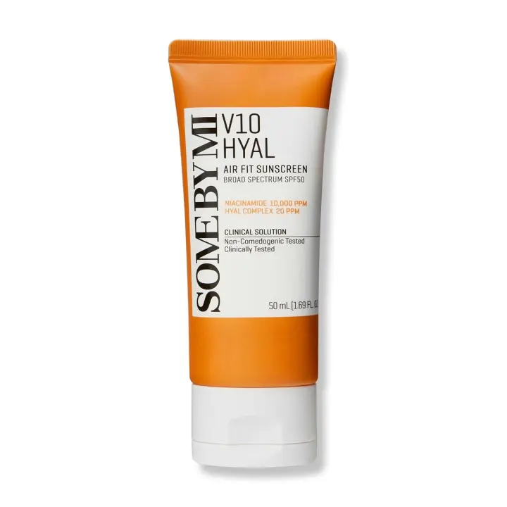 SOME BY MI V10 Hyal Air Fit SPF 50 1.69oz, 50ml Centella Protector solar facial con protección UV No graso, fundición blanca, sin ojos - 1