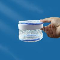 Red de cría de Guppy ventilada, red de nailon Permeable flotante para peces, caja de aislamiento portátil para tanque de peces, cría de peces - details 10