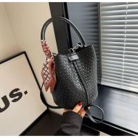 Bolsos Pequeños Populares Nuevos Bolsos De Mensajero De Hombro Versátiles De Moda Bolsos De Cubo Portátiles - details 17