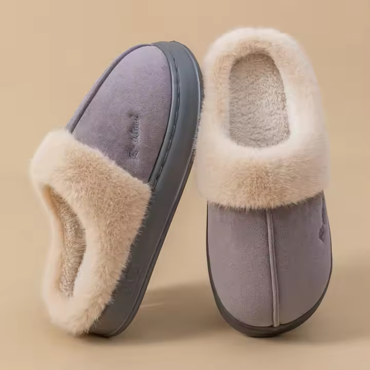 Nuevas zapatillas mullidas y concisas de estilo de pareja cálida de invierno para mujeres y hombres, chanclas suaves y acogedoras antideslizantes, zapatos de algodón para el hogar para mujer - 1
