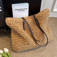 Bolso grande de paja tejido a mano - Bolso de hombro beige elegante con correas negras, espacioso para la playa, vacaciones o uso diario, bolso de playa - details 3