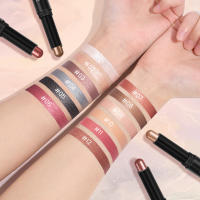 Focallure Pearlescent Lying Silkworm Sombra de ojos en barra Fa38 - details 3