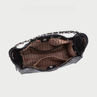 Bolso de cadena de rombo nuevo, cinturón de bombeo de estilo extranjero de moda, bolso de viaje negro, bandolera. - details 4