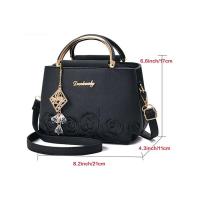 1 bolso de mano con flores bordadas para mujer, decoración colgante simple y moderna, adecuado para uso diario informal Mochila de lujo de alta gama - details 4
