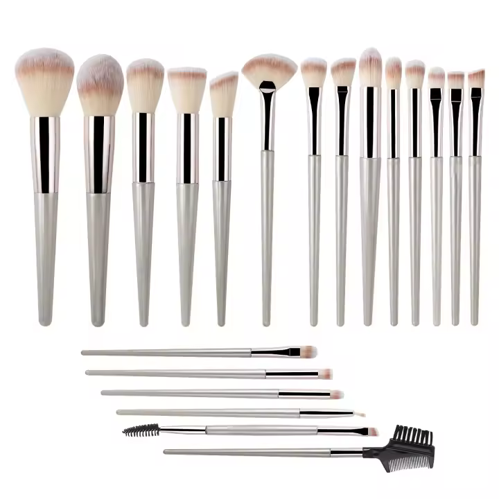 Set de 20 Piezas de Maquillaje de Champán Dorado Brochas Suaves para Base y Sombras de Ojos - 1