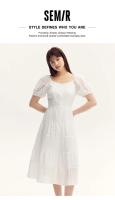 Vestido Semir para Mujer Cuello Cuadrado de Medio Largo Textura Hueca Moda de Verano 2024 - details 0