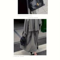 Bolso de Tote de Cuero Sintético Negro Gran Capacidad, Elegante Bolso de Negocios con Opción de Cruz, Cierre con Cerradura, Detalles Remachados, Forro de Poliéster, Perfecto para Trabajo o Uso Diario, Versátil Carryall - details 4
