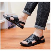 Sandalias de cuero para hombre, zapatos suaves de playa y exterior, planos, color negro, para jardín, 2024 - details 1