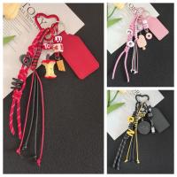 LLavero de cuerda trenzada de cuero PU, cuerda tejida, galletas hechas a mano, llaveros de coche, colgante de corazón de estilo fresco y dulce, llavero con letras en inglés - details 0