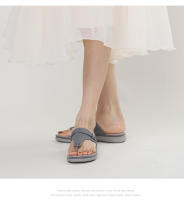 Chanclas para mujer, moda exterior, verano 2025, sandalias de cuña con suela gruesa - details 8