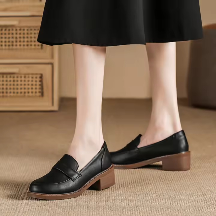 Zapatos de cuero con tacón grueso simple, suela suave, de 4 cm de altura, zapatos pequeños de cuero. - 1
