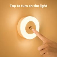 Luz LED nocturna con Sensor táctil, luz recargable debajo del gabinete, luz de noche regulable, lámpara de pared magnética, luz para pasillo y escaleras - details 4