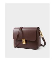 Bolso Cruzado para Mujer - Bolso Pequeño Cuadrado Minimalista con Cierre Magnético, Elegante Bolso de Mano para Uso Diario y Formal, Bolso de Cuero de Segunda Capa Duradero con Forro de Poliéster - Oficina, Fiesta, Salidas Informales - Fácil Mantenimiento - details 4