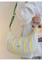 Bolso de mensajero de gran capacidad para estudiantes informales, nuevo bolso de hombro versátil a rayas de color en contraste para mujer, bolso de viaje personalizado tipo dumpling. - details 17