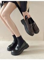 Nuevos zapatos individuales de un pedal, mocasines con suela de muffin, cabeza redonda - details 7