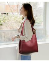 Bolso de hombro de cuero suave para mujer, bolsa de mano grande y sencilla de diseñador de lujo, nueva tendencia, 2023 - details 21
