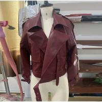 Chaqueta de Cuero Casual para Mujer Manga Larga, Pecho Ancho, Cinturón, Moda Otoño 2024 - details 9