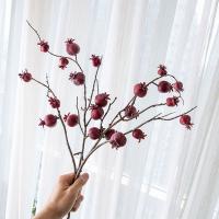 11 ramas artificiales de granada de frutas, ramas de frutas de espuma hechas a mano realistas, plantas falsas de plástico elegantes - details 8