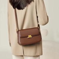 Bolso de mano de piel auténtica para mujer - Bolso bandolera/hombro convertible con correa ajustable, espacioso cierre de cierre de estilo europeo-americano, disponible en beige/negro/marrón - Regalo perfecto para el día de San Valentín y el día de la mad - details 3