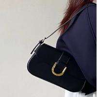 Bolso cruzado retro para mujer Bolso de mano sólido de lujo con correa y solapa, bolso rojo para axila - details 7