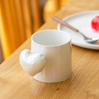 Taza de cerámica con mango de amor creativo, taza de leche de desayuno azul y blanca rosa perla, taza de café personalizada, taza de agua para parejas - details 11