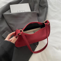 Bolso Hobo pequeño con textura roja para mujer, bandolera de un solo hombro, a la moda - details 31